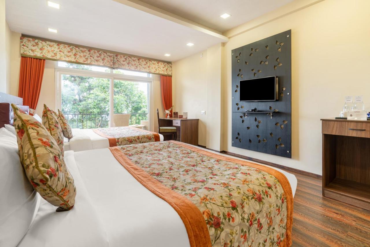 Summit Barsana Resort & Spa Kalimpong Exteriör bild