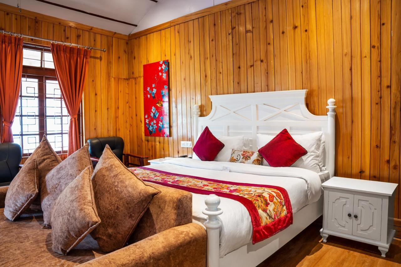 Summit Barsana Resort & Spa Kalimpong Exteriör bild